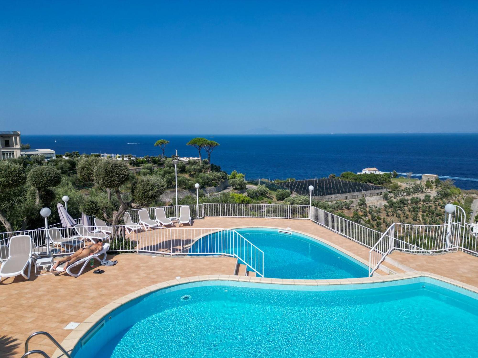 Hotel Villa Lubrense Sorrento Massa Lubrense Exteriör bild
